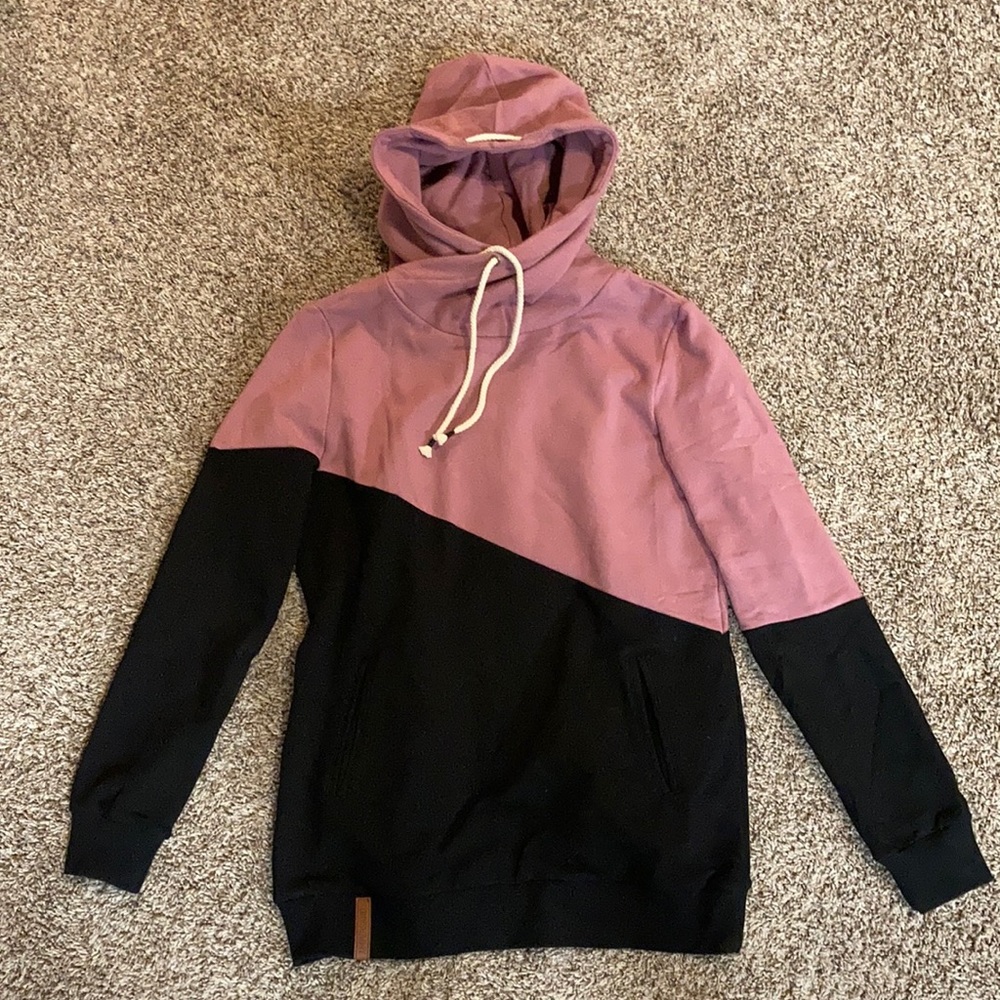 Ampersand Single Hood Sweatshirt